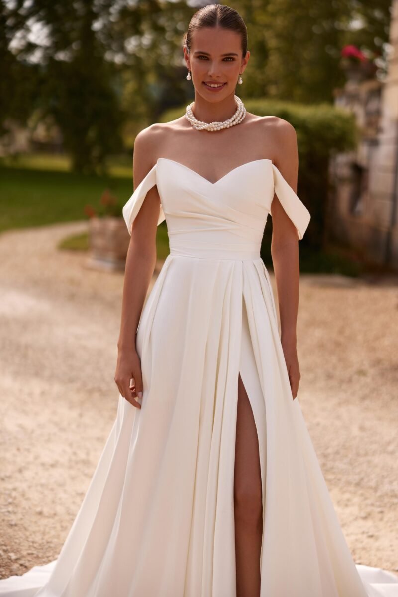 Abito da sposa in crepe