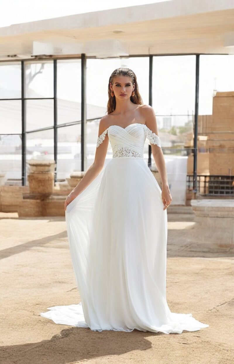 Abito da sposa in crepe e pizzo stile Boho-chic