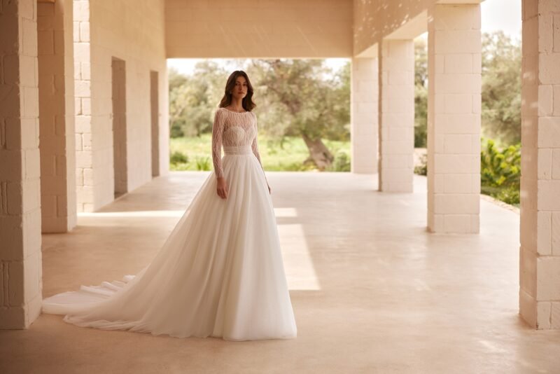 abito sposa in tulle ricamato Elizabeth Passion